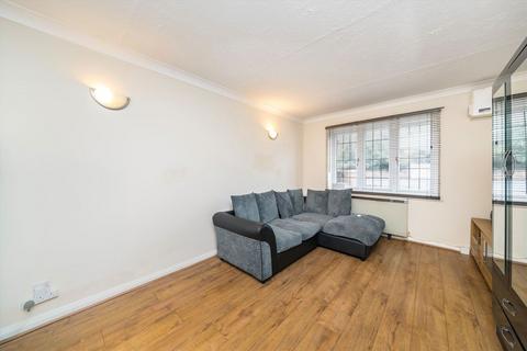 undefined, Hook Road, Surbiton KT6