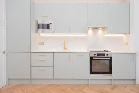 2 bedroom flat for sale, Castletown Road, London W14