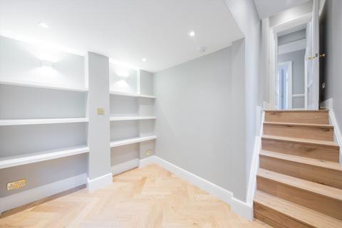 2 bedroom flat for sale, Castletown Road, London W14