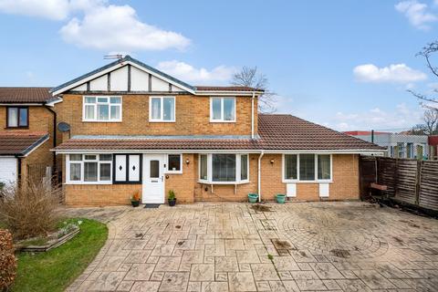 undefined, Harmsworth Drive, Heaton Moor, Stockport, SK4