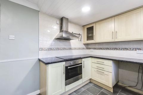 2 bedroom terraced house for sale, Woodlea Grove, Yeadon, Leeds, West Yorkshire, LS19