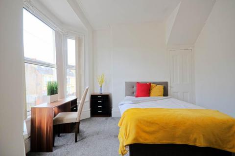 undefined, Jubilee Drive, Liverpool L7