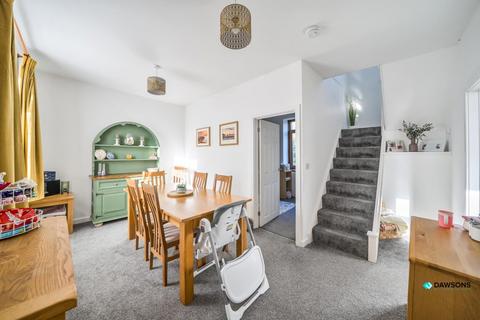 5 bedroom detached house for sale, Cwmbach Road, Llanelli