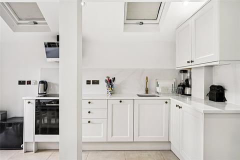 undefined, Verbena Gardens, London, W6