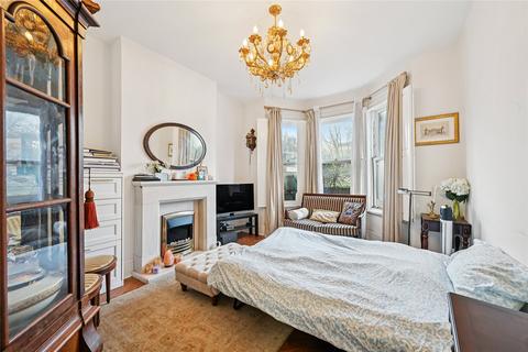 undefined, Verbena Gardens, London, W6
