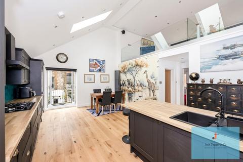 4 bedroom house for sale, Castle Street, Brighton