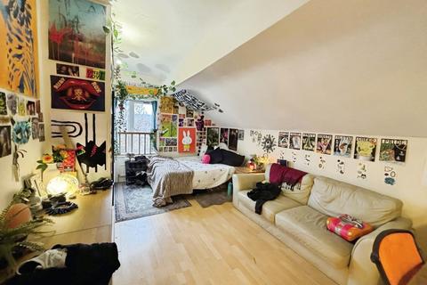 undefined, Slade Lane, Manchester, Greater Manchester, M19