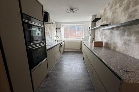 undefined, Wern Road, Swansea SA9