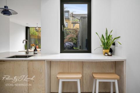 undefined, Fleetwood Street, London N16