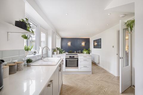 3 bedroom semi-detached house for sale, Rochford Road, Bishop's Stortford, Hertfordshire, CM23