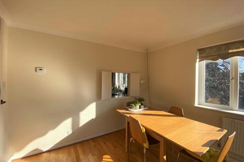 undefined, Egmont Road, Sutton SM2