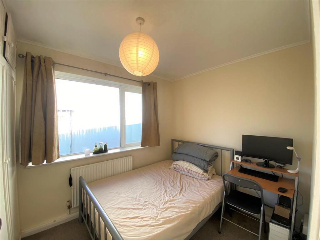 Bedroom 2.jpg