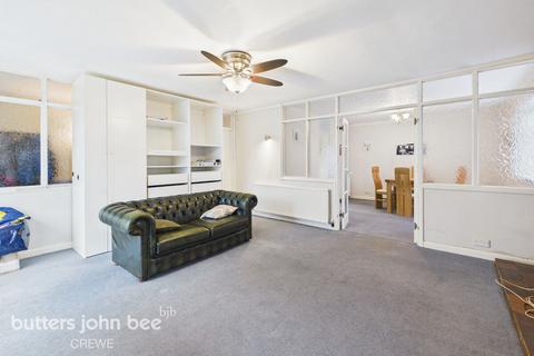 4 bedroom detached bungalow for sale, The Backlands, Crewe