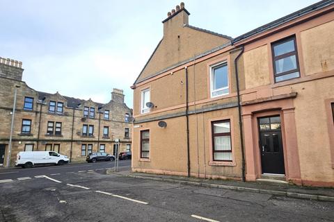 1b Hill Place, Ardrossan, KA22 8HX
