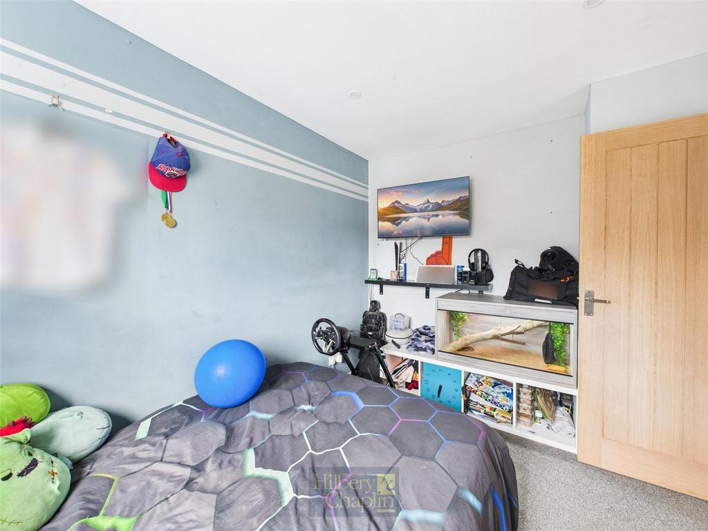 2nd Bedroom