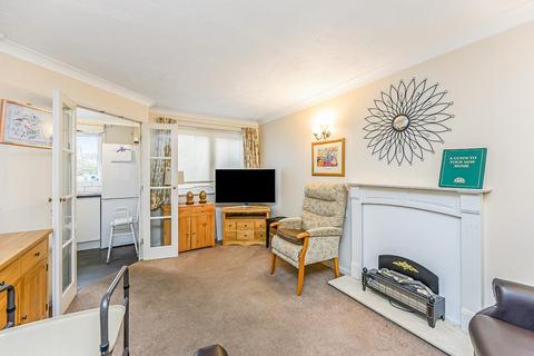 1 bedroom retirement property for sale, Chingford Mount Road, Chingford