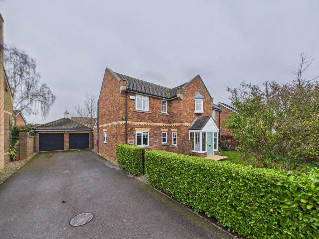 4 Bedroom Detached House - For Sale