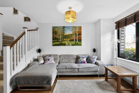 2 bedroom terraced house for sale, Jolly Mews, London, SW16