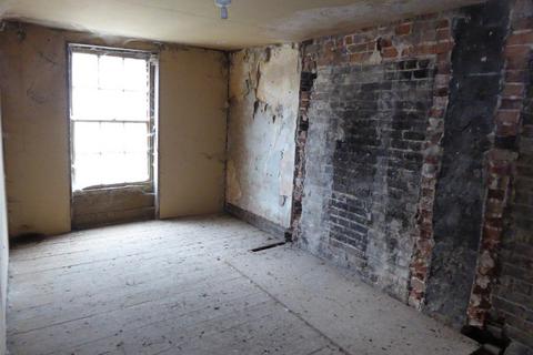 2 bedroom apartment to rent, High Street, Ramsgate CT11