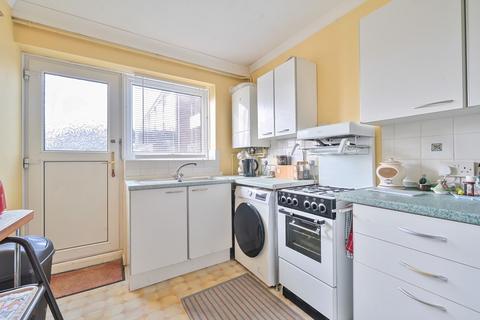 2 bedroom flat for sale, St. Thomas Court, Pagham, PO21