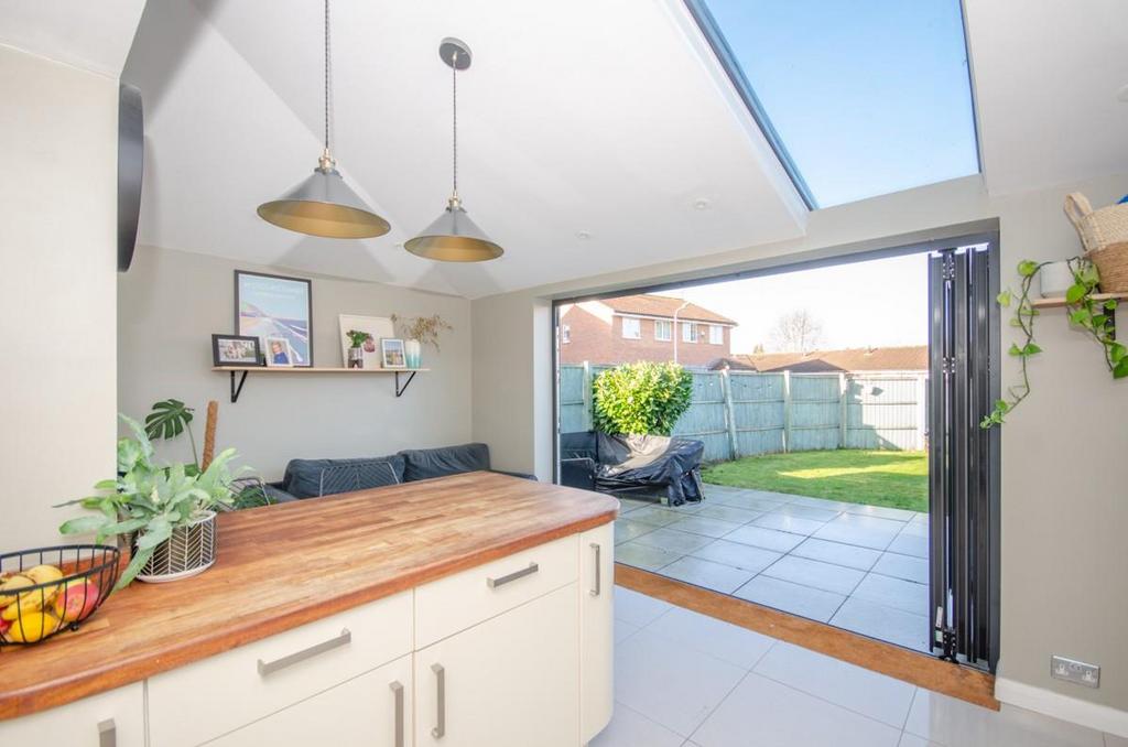Bi-folds.jpg