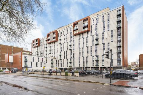 undefined, Victoria Avenue, Southend-on-sea, SS2 6