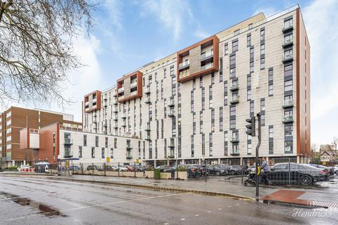 undefined, Victoria Avenue, Southend-on-sea, SS2 6