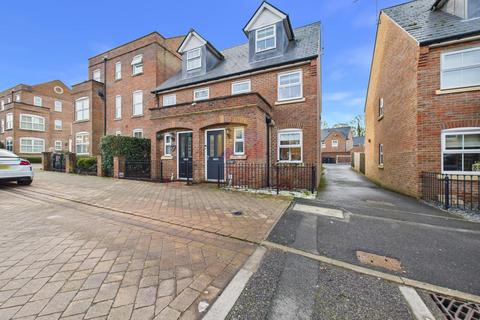 undefined, Watson Way, Stansted CM24