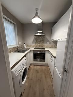 Flat to rent, Thant Close, London E10