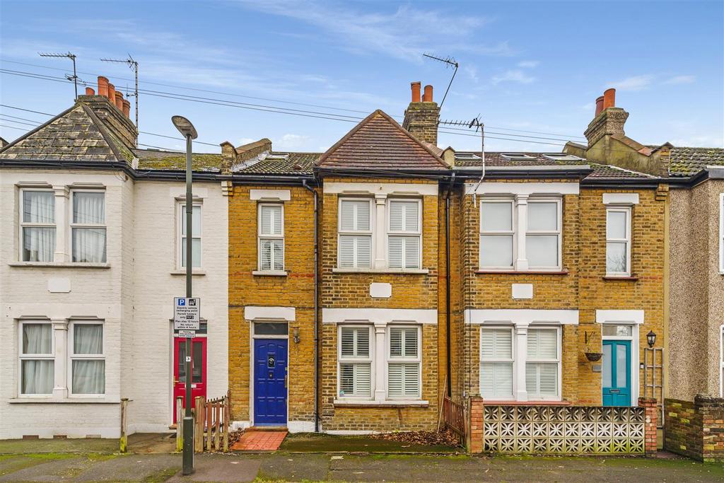 PARKLEIGH ROAD (3).jpg