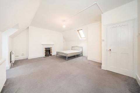 2 bedroom flat to rent, Stanthorpe Road, London SW16