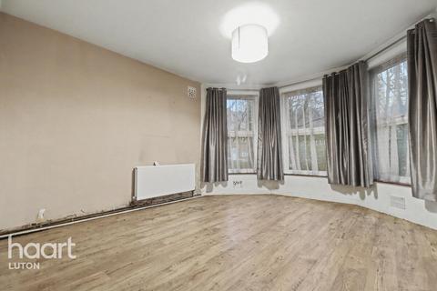 1 bedroom apartment for sale, Hart Hill Drive, Luton