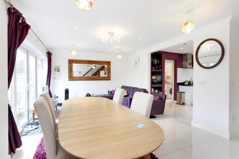 undefined, Heronsforde, Ealing, W13