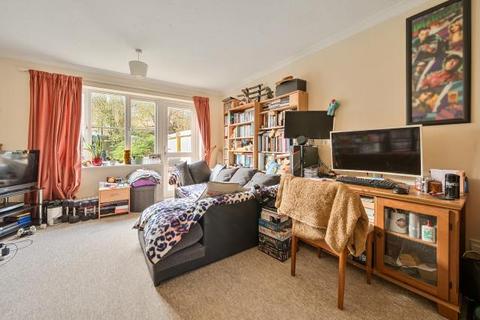 2 bedroom semi-detached house for sale, Rosedale Avenue, Banbury