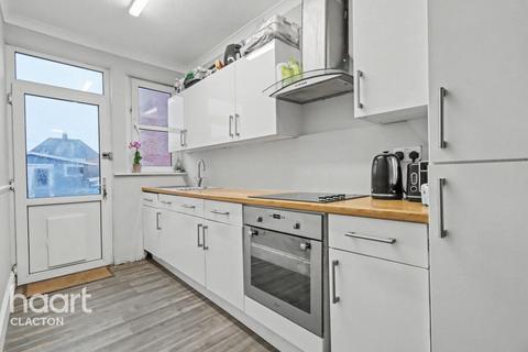 3 bedroom semi-detached house for sale, St Osyth Road, Clacton-On-Sea