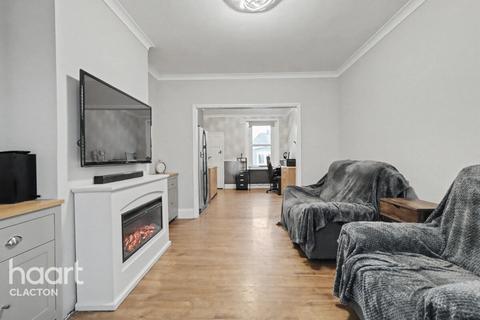 3 bedroom semi-detached house for sale, St Osyth Road, Clacton-On-Sea