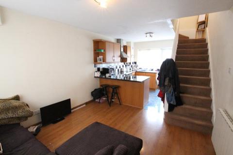undefined, Courtenay Mews, Woking GU21