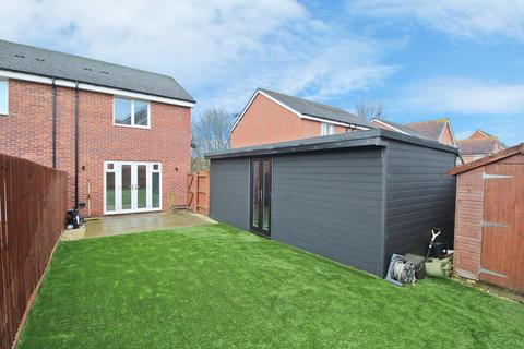 undefined, Fry Grove, Flitwick