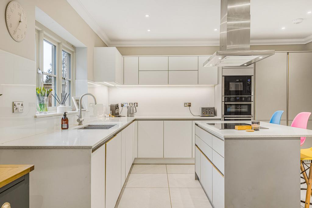 Kitchen Family Room