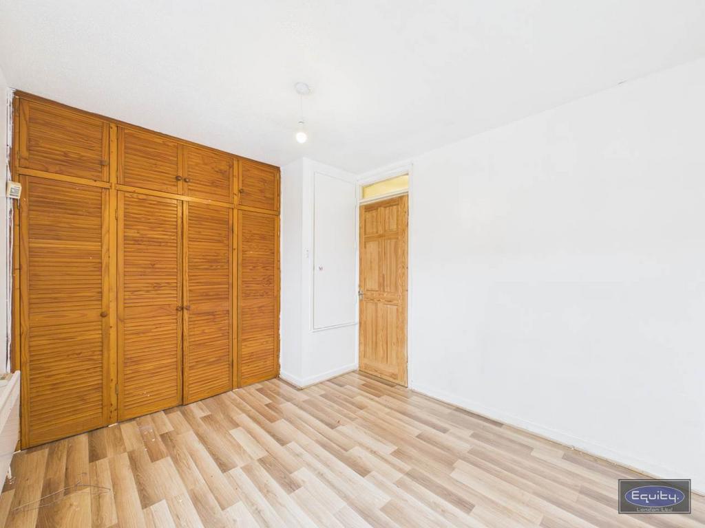 Bedroom One (2)