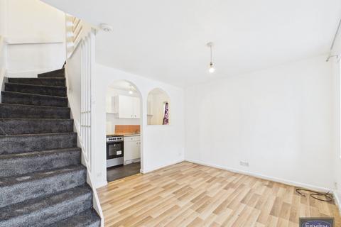 1 bedroom end of terrace house to rent, Bernal Close, London, SE28