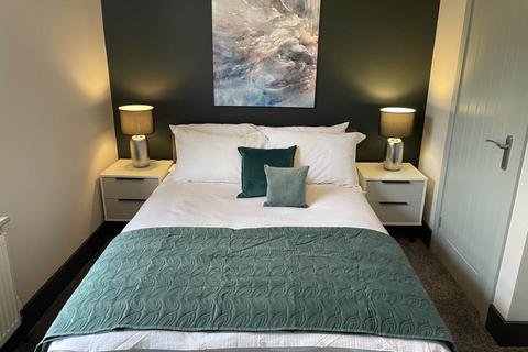 undefined, Spring Grove Walk (Room 3), West Yorkshire LS6