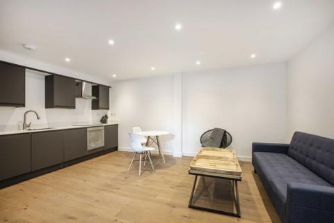 undefined, Elm Grove, London SW19