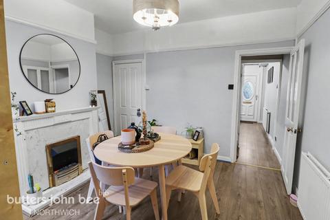 2 bedroom terraced house for sale, Regent Street, Northwich