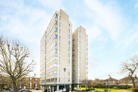 undefined, Lower Mortlake Road, Richmond TW9