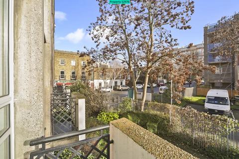 2 bedroom duplex for sale, Priory Green, London, N1