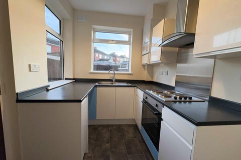 3 bedroom terraced house to rent, Bawtry Road, Bramley, Rotherham, S66 2TS