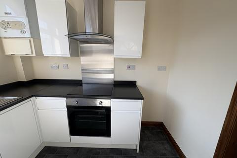 3 bedroom terraced house to rent, Bawtry Road, Bramley, Rotherham, S66 2TS