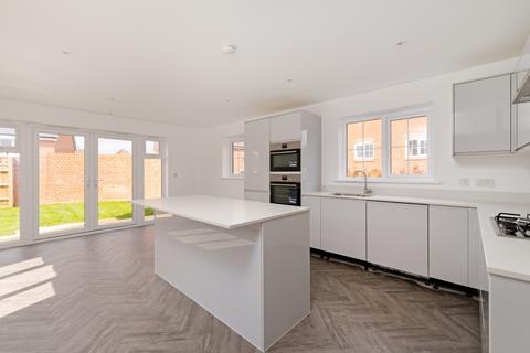 4 bedroom detached house for sale, Poppy View, Saffron Walden CB10