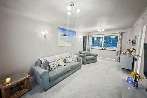 4 bedroom end of terrace house for sale, Almeria Court, Plymouth PL7